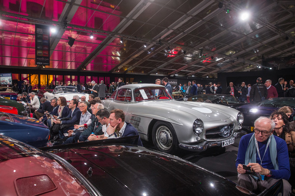 Bild Mercedes-Benz 300 SL Gullwing (1954) - als Lot 128 versteigert durch RM/Sotheby's in Paris am 5. Februar 2020