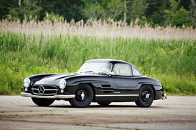 Mercedes-Benz 300 SL Gullwing (1955) - offered as Lot 015 at the Gooding & Co auction at Pebble Beach on August 16/17, 2019