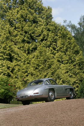 Mercedes-Benz 300 SL Gullwing (1955) - angeboten als Lot 117 an der Bonhams Mercedes-Benz-Versteigerung in Stuttgart 2015 (1955)