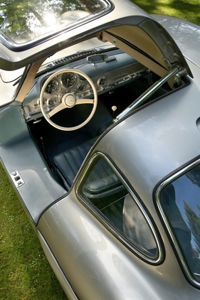 Mercedes-Benz 300 SL Gullwing (1955) - angeboten als Lot 117 an der Bonhams Mercedes-Benz-Versteigerung in Stuttgart 2015 (1955)