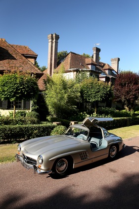 Mercedes-Benz 300 SL Gullwing (1955) - angeboten als Lot 117 an der Bonhams Mercedes-Benz-Versteigerung in Stuttgart 2015 (1955)