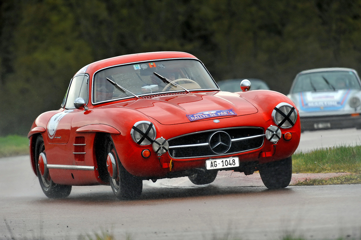Mercedes Benz 300 SL Gullwing (1955) - angeboten an der Versteigerung der Oldtimer Galerie anlässlich der Dolder Classics am 7. Juni 2014