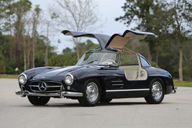Mercedes-Benz 300 SL Gullwing (1956) - als Lot 155 an der RM/Sotheby's Amelia Island Versteigerung am 10. März 2018