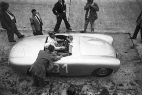Mercedes-Benz 300 SL Roadster (1952) - Testfahrten von Karl Kling auf dem Nürburgring im Jahr 1952