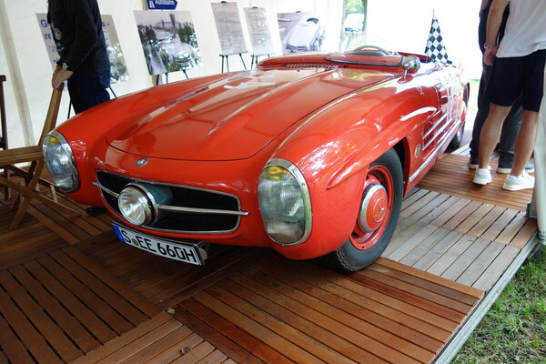 Mercedes-Benz 300 SL Roadster (1957) – Classic Days Düsseldorf 2023