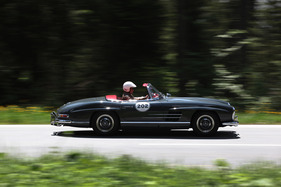 Mercedes Benz 300 SL Roadster (1957) - Teilnehmer bei der Lenzerheide Motor Classics 2013
