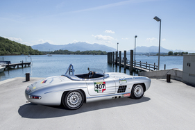 Mercedes-Benz 300 SL Roadster (1957) - as lot 124 at the Chantilly auction by Bonhams on September 10, 2017