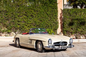 Mercedes-Benz 300 SL Roadster (1957) - als Lot 150 angeboten an der Versteigerung von RM/Sotheby's in Paris am 5. Februar 2020