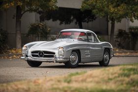 Mercedes-Benz 300 SL Roadster (1957) - offered as lot 158 by RM/Sotheby's in Arizona on January 28/29, 2016