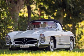 Mercedes-Benz 300 SL Roadster (1957) - angeboten als Lot 182 an der Versteigerung von RM Auctions in London am 31. Oktober 2012