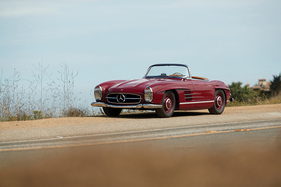 Mercedes-Benz 300 SL Roadster (1957) - offered as lot 250 at the RM/Sotheby's auction in Monterey on August 16, 2019