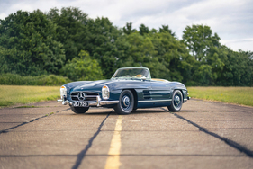 Mercedes-Benz 300 SL Roadster (1958) - als Lot 127 an der RM Sotheby's Cliveden House Versteigerung 2025