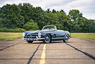 Bild: Mercedes-Benz 300 SL Roadster (1958) - als Lot 127 an der RM Sotheby's Cliveden House Versteigerung 2025