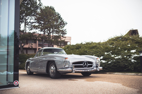 Mercedes-Benz 300 SL Roadster (1958) - as lot 214 at the RM/Sotheby's Paris auction on February 2, 2022