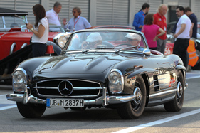 Mercedes-Benz 300 SL Roadster (1958) - in Monza - Passione Caracciola 2017