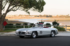 Mercedes-Benz 300 SL Roadster (1959) - als Lot 158 an der RM/Sotheby's Arizona Versteigerung am 18. Januar 2018