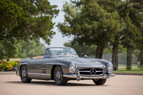 Mercedes-Benz 300 SL Roadster (1960) - offered as lot 123 at the RM Online Only Shift Monterey auction on August 14 and 15, 2020