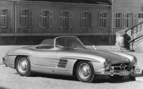 Mercedes-Benz 300 SL Roadster (1960) - im stimmigen Ambiente