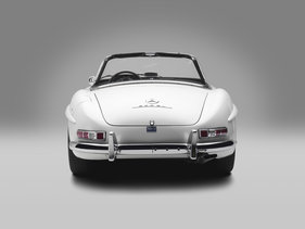 Mercedes-Benz 300 SL Roadster (1961) - angeboten als Lot 128 an der Bonhams Mercedes-Benz-Versteigerung in Stuttgart 2015 (1961)