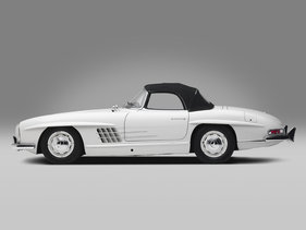 Mercedes-Benz 300 SL Roadster (1961) - angeboten als Lot 128 an der Bonhams Mercedes-Benz-Versteigerung in Stuttgart 2015 (1961)