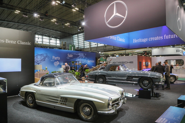 Mercedes-Benz 300 SL Roadster (1962) - noch nicht restauriert, zu verkaufen bei Mercedes - Rétromobile Paris 2024