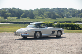Mercedes-Benz 300 SL Roadster (1963) - offered as lot 048 at the Gooding & Co Pebble Beach auction on August 13/14, 2021
