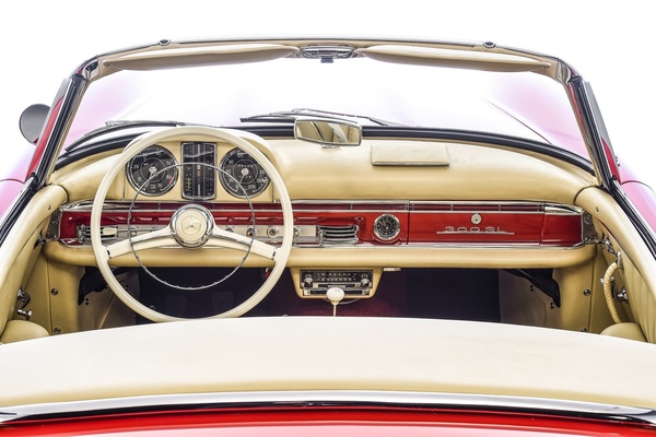 Image: Mercedes-Benz 300 SL Roadster (W 198) (1957) - commercial vehicle from Mercedes-Benz Classic. Exterior shot from the left at the front with the soft top closed