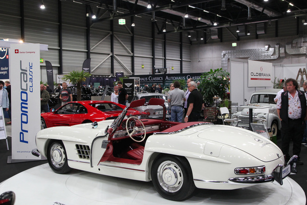 Mercedes-Benz 300 SL Roadster bei Promocar Classic - Swiss Classic World Luzern 2019