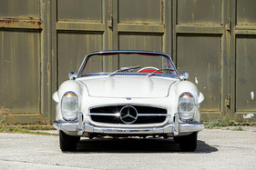 Mercedes-Benz 300 SL Roadster1959 Mercedes Benz 300 SL Roadster front (1959) - als Lot 042 an der Bonhams Bonmont Versteigerung vom 29. September 2019