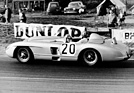 Mercedes-Benz 300 SLR (1955) - Levegh mit Startnummer 20 in Le Mans
