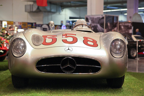 Mercedes-Benz 300 SLR (1955) - Mille-Miglia-1955-Sonderausstellung auf dem SIHA-Stand - Techno Classica 2016
