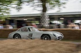 Mercedes-Benz 300 SLR 'Uhlenhaut coupé' (1955) - am Goodwood Festival of Speed 2015