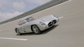 Bild Mercedes-Benz 300 SLR von 1955 als Uhlenhaut-Coupé bei Testfahrten