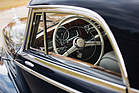 Bild: Mercedes-Benz 300 Sc Coupé (1955) - als Lot 208 angeboten an der RM/Sotheby's Versteigerung "Driven by Disruption" in New York am 10. Dezember 2015