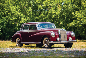Mercedes Benz 300 Sedan (1952) - als Lot 172 an der RM/Sotheby's Versteigerung in Monterey am 24./25. August 2018