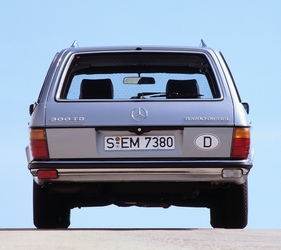 Mercedes Benz 300 TD Turbodiesel (1982) - die stärkste Dieselvariante (1982)