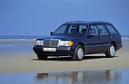 Mercedes-Benz 300 TE (1989) - nach der Modellpflege mit neuen Seitenverkleidungen
