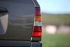 Mercedes-Benz 300 TE 4Matic (1987) - stehende Rückleuchten, natürlich geriffelt