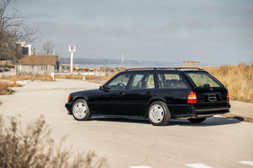 Mercedes-Benz 300 TE 6.0 AMG "The Mallet" (1988) - Lot 218 at the RM/Sotheby's Miami auction on March 1-2, 2024