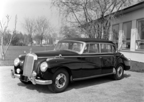 Mercedes-Benz 300 c (1955) - W186 3. Variante von 1955 bis 1957 gebaut