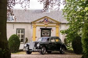 Mercedes-Benz 300C Adenauer (1956) - als Lot 233 angeboten an der Artcurial Le Mans Classic Versteigerung am 5. Juli 2014 (1956)