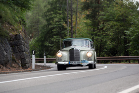 Mercedes Benz 300d Cabriolet D W 109 (1959) - ADAC Trentino Classic 2013 - Prolog um den Dekra Pokal