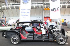 Mercedes-Benz 300d Limousine W189 (1957) -2016 wurde in Stuttgart das Chassis gezeigt, jetzt sitzt bereits die Karosserie darauf - Retro Classics Stuttgart 2017