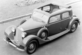 Mercedes-Benz 320 (1939) - Limouisne der Baureihe W142 mit 78 PS