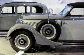 Mercedes-Benz 320 B (1937) - 6 Zylinder, 3200 cm3, 78 PS - Sonderschau "Mercedes-Benz" im Pantheon Basel 2020/2021