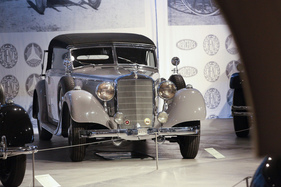 Mercedes-Benz 320 B (1937) - als Cabriolet - Sonderschau "Mercedes-Benz" im Pantheon Basel 2020/2021