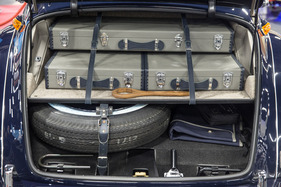 Mercedes-Benz 320 Cabriolet B (1938) - Retro Classics Bavaria 2022