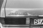 Mercedes-Benz 350 SL (1971) - Typenschild weist auf den V8-Motor hin