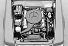Mercedes-Benz 350 SL (1971) - der V8-Motor füllte den Motorraum komplett aus