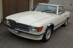 Mercedes Benz 350 SL (1972) - an der Verkaufsausstellung und Auktion des Vogel Autocenters in Wangen (19. - 21. April 2013)
